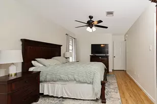 49 Country Forest Ct, The Woodlands, TX 77380 - Photo 18