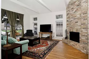 49 Country Forest Ct, The Woodlands, TX 77380 - Photo 6