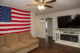 138 Willow St, Humble, TX 77338 - Photo 6