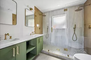 6027 Valkeith Dr, Houston, TX 77096 - Photo 14