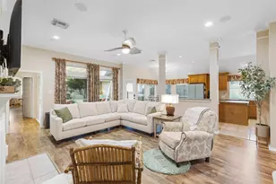2876 Morning Pond Ln, Dickinson, TX 77539 - Photo 6