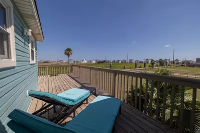 4206 Seabird Drive, Galveston, TX 77554 - Photo 4
