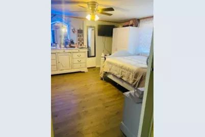 505 August Street, El Campo, TX 77437 - Photo 4