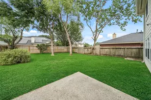 2719 Chatford Hollow Ln, Houston, TX 77014 - Photo 24