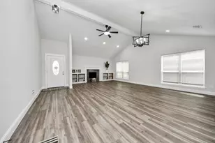 25523 Pepper Ridge Ln, Spring, TX 77373 - Photo 10