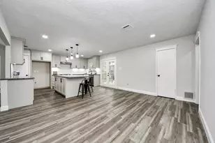 25523 Pepper Ridge Ln, Spring, TX 77373 - Photo 22