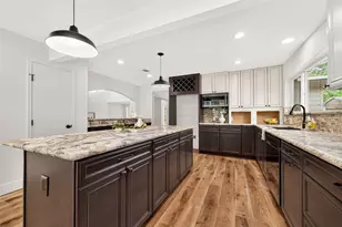 25915 Maplewood Dr, Spring, TX 77386 - Photo 16
