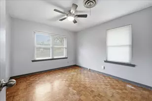627 Crepe Myrtle Ave, Orange, TX 77630 - Photo 12