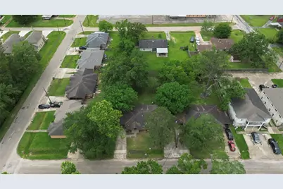 1413 Truman Street #1415, Cleveland, TX 77327 - Photo 4