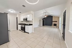 29011 Atherstone St, Spring, TX 77386 - Photo 2
