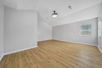 307 Lawrence Street, Tomball, TX 77375 - Photo 14