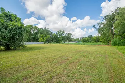 9409 Irby, Houston, TX 77088 - Photo 8