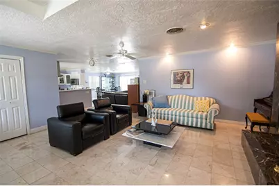 2650 W Lucas Drive, Beaumont, TX 77706 - Photo 8