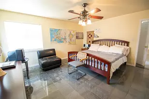 2650 W Lucas Dr, Beaumont, TX 77706 - Photo 16