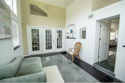 2650 W Lucas Drive, Beaumont, TX 77706 - Photo 4
