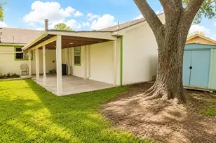 9507 Wellsworth Dr, Houston, TX 77083 - Photo 32