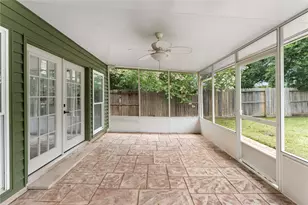 12223 Gladewick Dr, Houston, TX 77077 - Photo 32