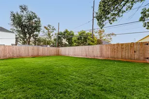 608 E 26th St, Houston, TX 77008 - Photo 46