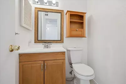 5807 Beverlyhill Street #23, Houston, TX 77057 - Photo 10