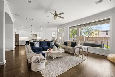 5119 Locust Street, Bellaire, TX 77401 - Photo 26