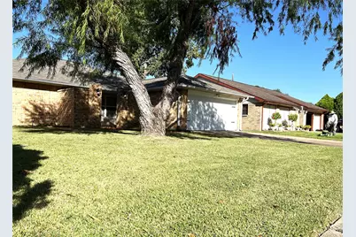 3710 Embarcadero Drive, Houston, TX 77082 - Photo 14