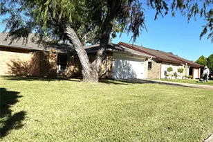 3710 Embarcadero Dr, Houston, TX 77082 - Photo 14