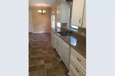 117 Chestnut Street, Lake Jackson, TX 77566 - Photo 4