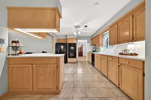 5610 Belrose Dr, Houston, TX 77035 - Photo 12