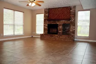 3703 Embarcadero Dr, Houston, TX 77082 - Photo 6