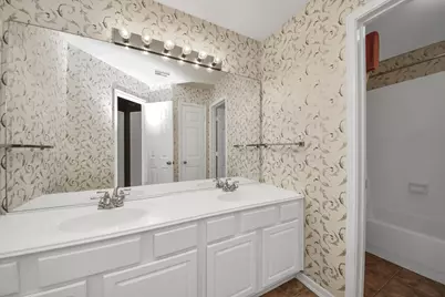 7310 Whistle Court, Sugar Land, TX 77479 - Photo 18