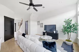 4605 Harrisburg Blvd, Houston, TX 77011 - Photo 10