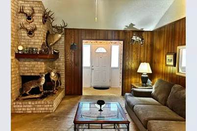 615 Roene Lane, West Columbia, TX 77486 - Photo 4
