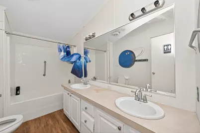 11735 E Old Oak Trail, Willis, TX 77378 - Photo 18