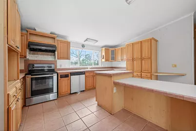 11735 E Old Oak Trail, Willis, TX 77378 - Photo 16