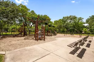 2311 Stoney Brook Dr, Houston, TX 77063 - Photo 36