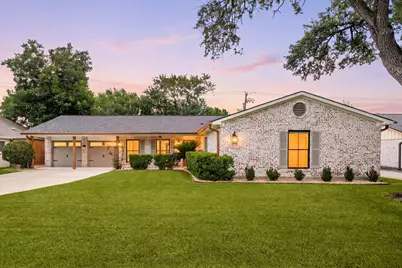 2311 Stoney Brook Drive, Houston, TX 77063 - Photo 2