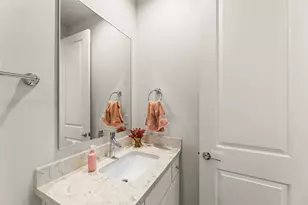 6035 Matthew Oaks Pl, Houston, TX 77007 - Photo 16