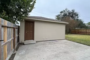 8038 Carvel Ln, Houston, TX 77036 - Photo 24