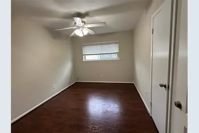 8038 Carvel Lane, Houston, TX 77036 - Photo 20