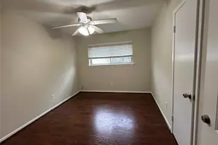 8038 Carvel Ln, Houston, TX 77036 - Photo 20