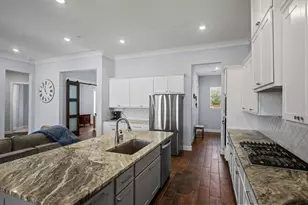 18819 Serene Water Dr, Montgomery, TX 77356 - Photo 8