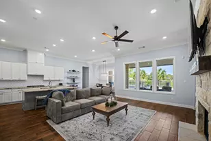 18819 Serene Water Dr, Montgomery, TX 77356 - Photo 12