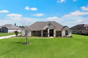 18819 Serene Water Dr, Montgomery, TX 77356 - Photo 1