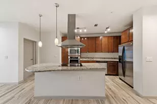 505 Jackson Hill St, Houston, TX 77007 - Photo 8