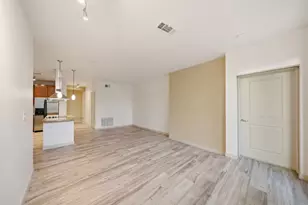 505 Jackson Hill St, Houston, TX 77007 - Photo 12