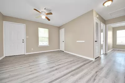 17111 River Road #C, Channelview, TX 77530 - Photo 4