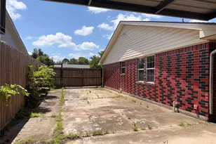 6841 Flamingo Dr, Houston, TX 77087 - Photo 12