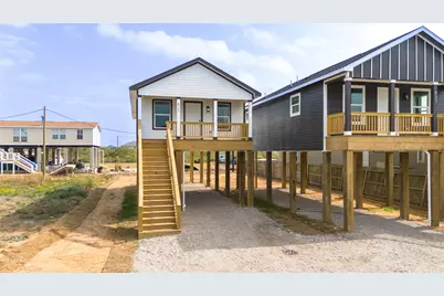 835 22nd Street, San Leon, TX 77539 - Photo 2