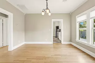 2223 Singleton St, Houston, TX 77008 - Photo 8
