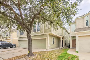 16534 Pentonshire Ln, Houston, TX 77090 - Photo 2